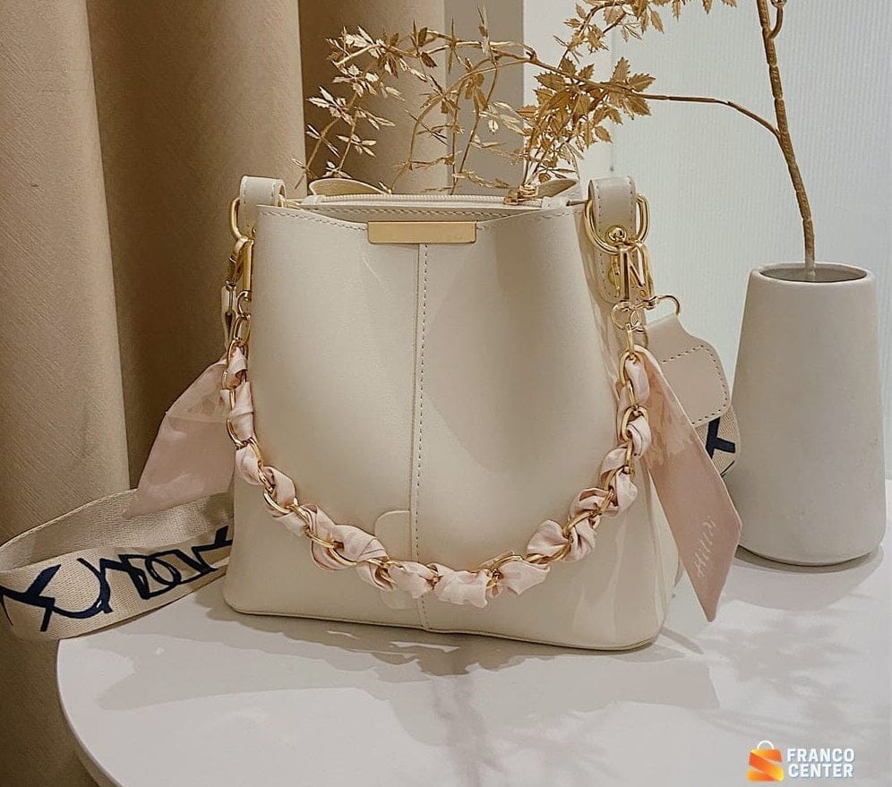 Bolsa de Couro Cachecol Elegance - Oferta Especial Bolsa feminina Wiio, Franco Center 