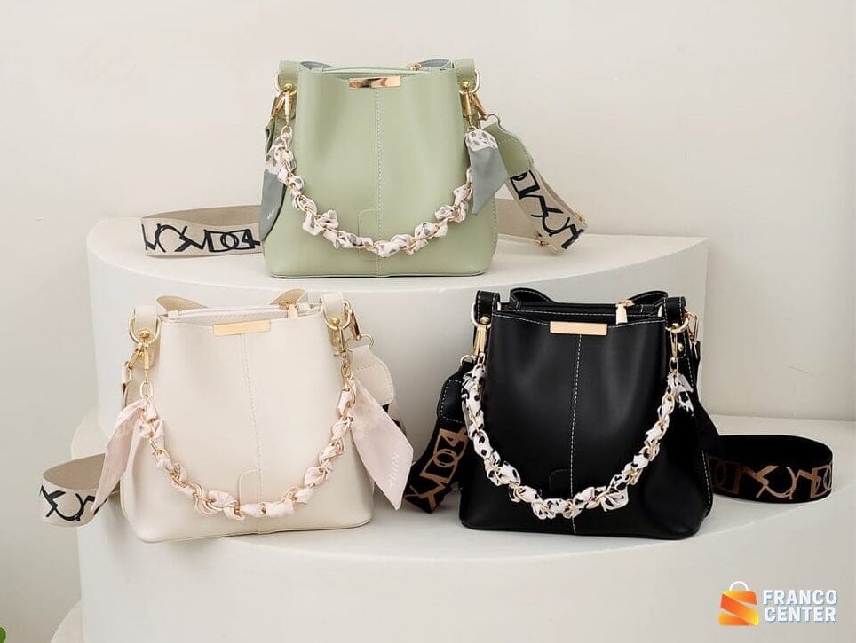 Bolsa de Couro Cachecol Elegance - Oferta Especial Bolsa feminina Wiio, Franco Center 